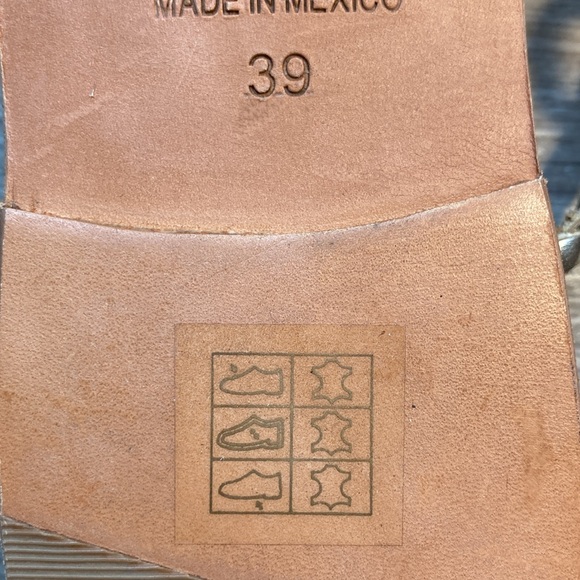 L*Space Hermosa braided sandals gold leather 39/9 - Picture 6 of 15